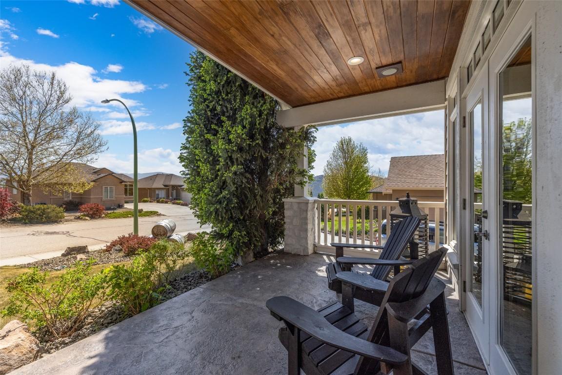 









1185


Peak Point

Drive,
West Kelowna,




BC
V1Z 4A9


