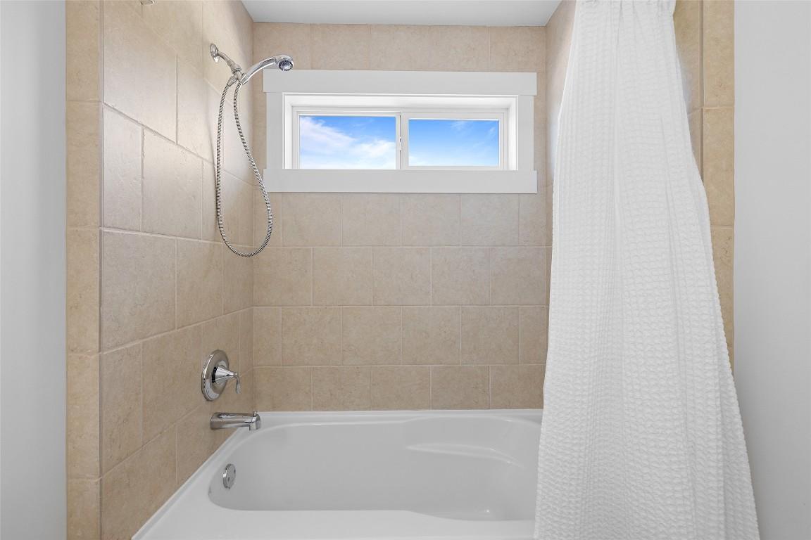 









1185


Peak Point

Drive,
West Kelowna,




BC
V1Z 4A9

