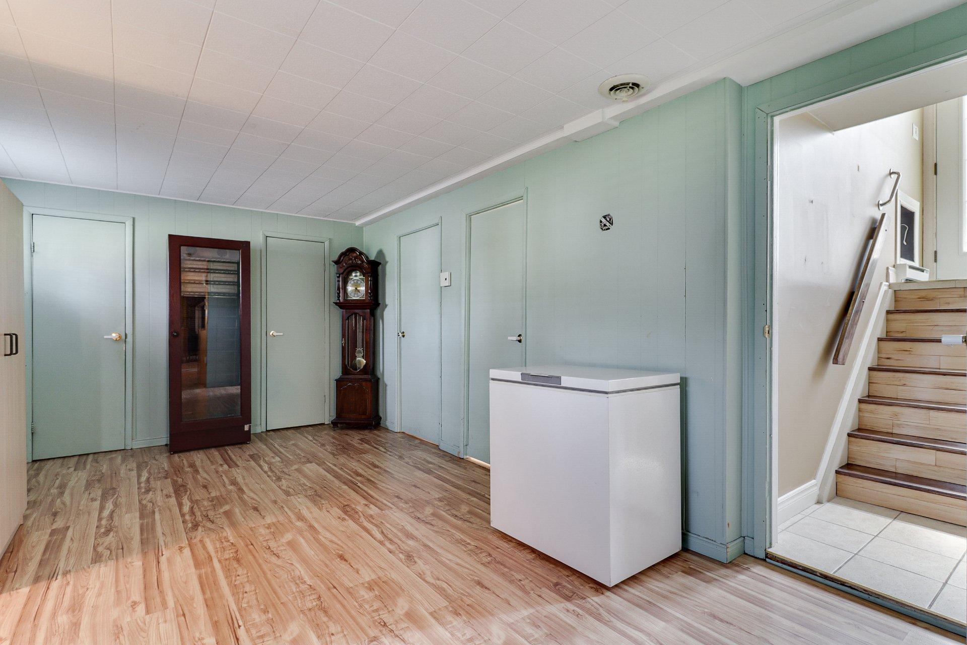 









237


Rue Liébert

,
Repentigny (Repentigny),




QC
J6A5P6

