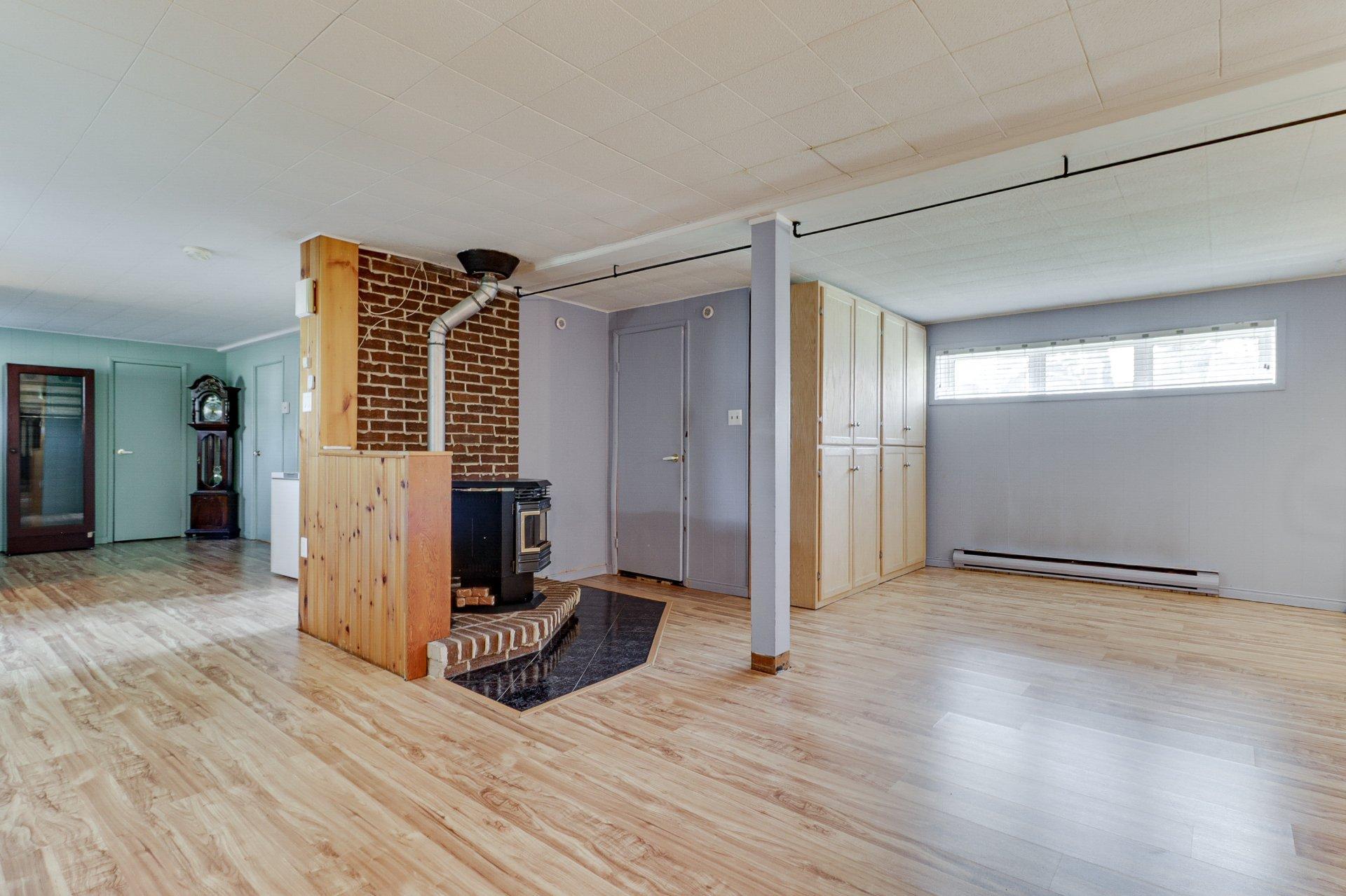 









237


Rue Liébert

,
Repentigny (Repentigny),




QC
J6A5P6

