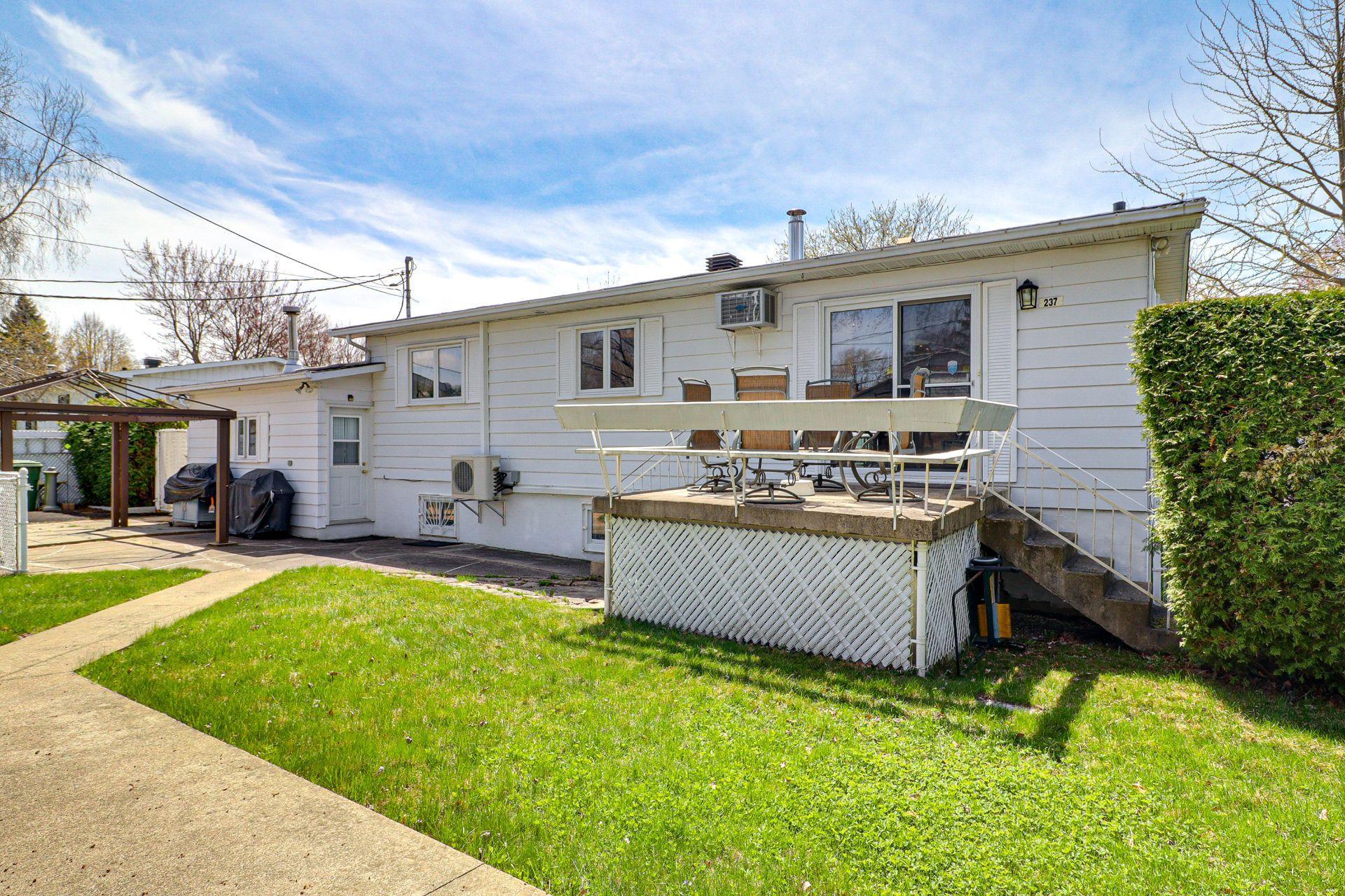 









237


Rue Liébert

,
Repentigny (Repentigny),




QC
J6A5P6

