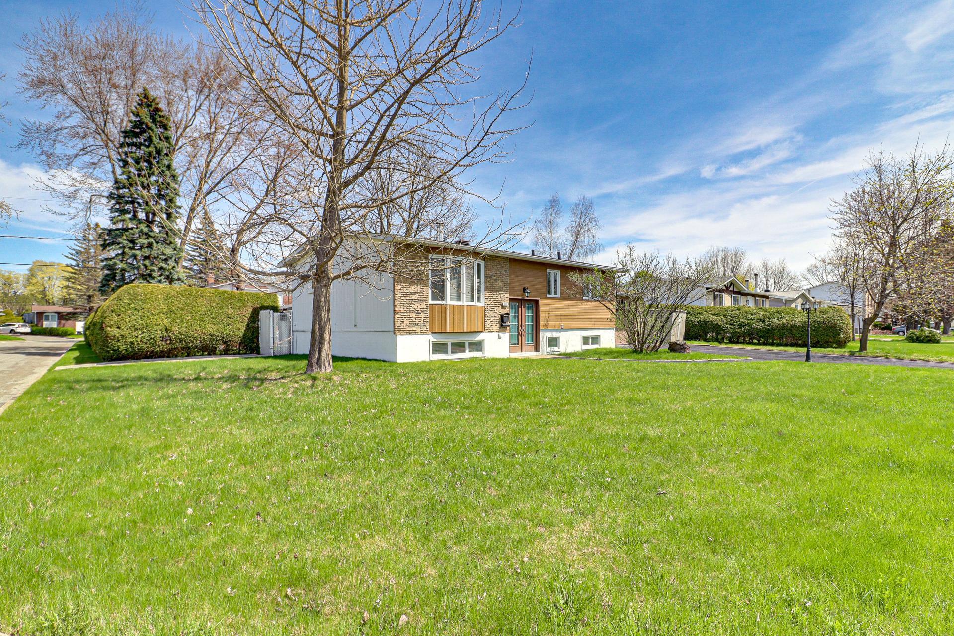 









237


Rue Liébert

,
Repentigny (Repentigny),




QC
J6A5P6

