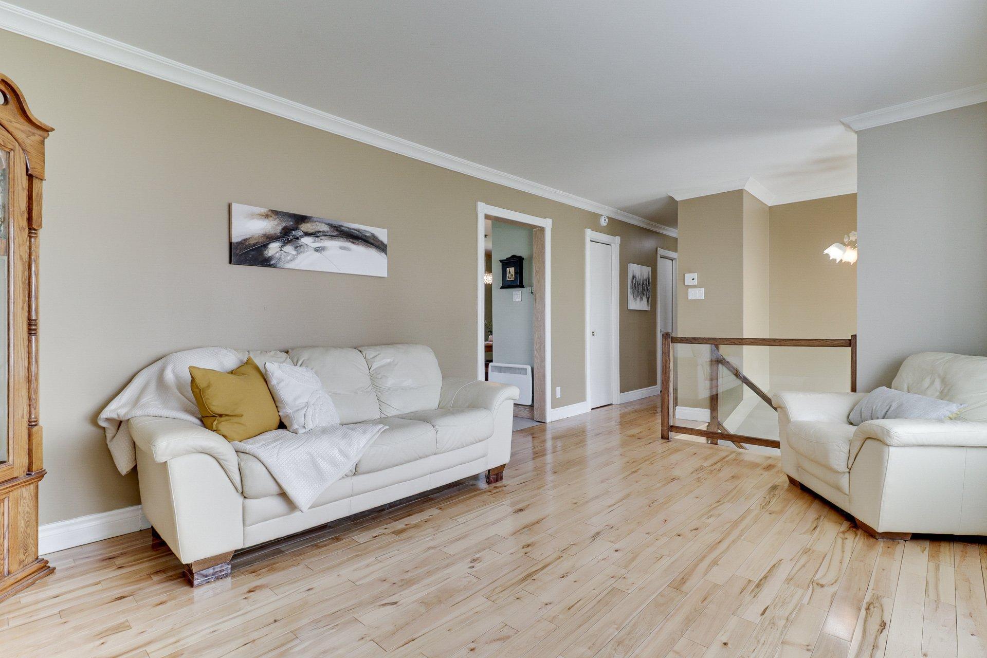 









237


Rue Liébert

,
Repentigny (Repentigny),




QC
J6A5P6

