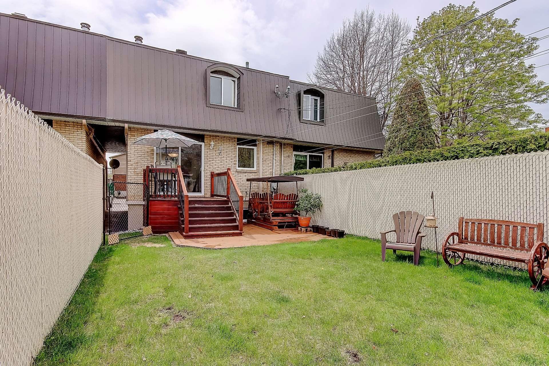 









117


Rue Lalemant

,
Longueuil (Le Vieux-Longueuil),




QC
J4G1V2

