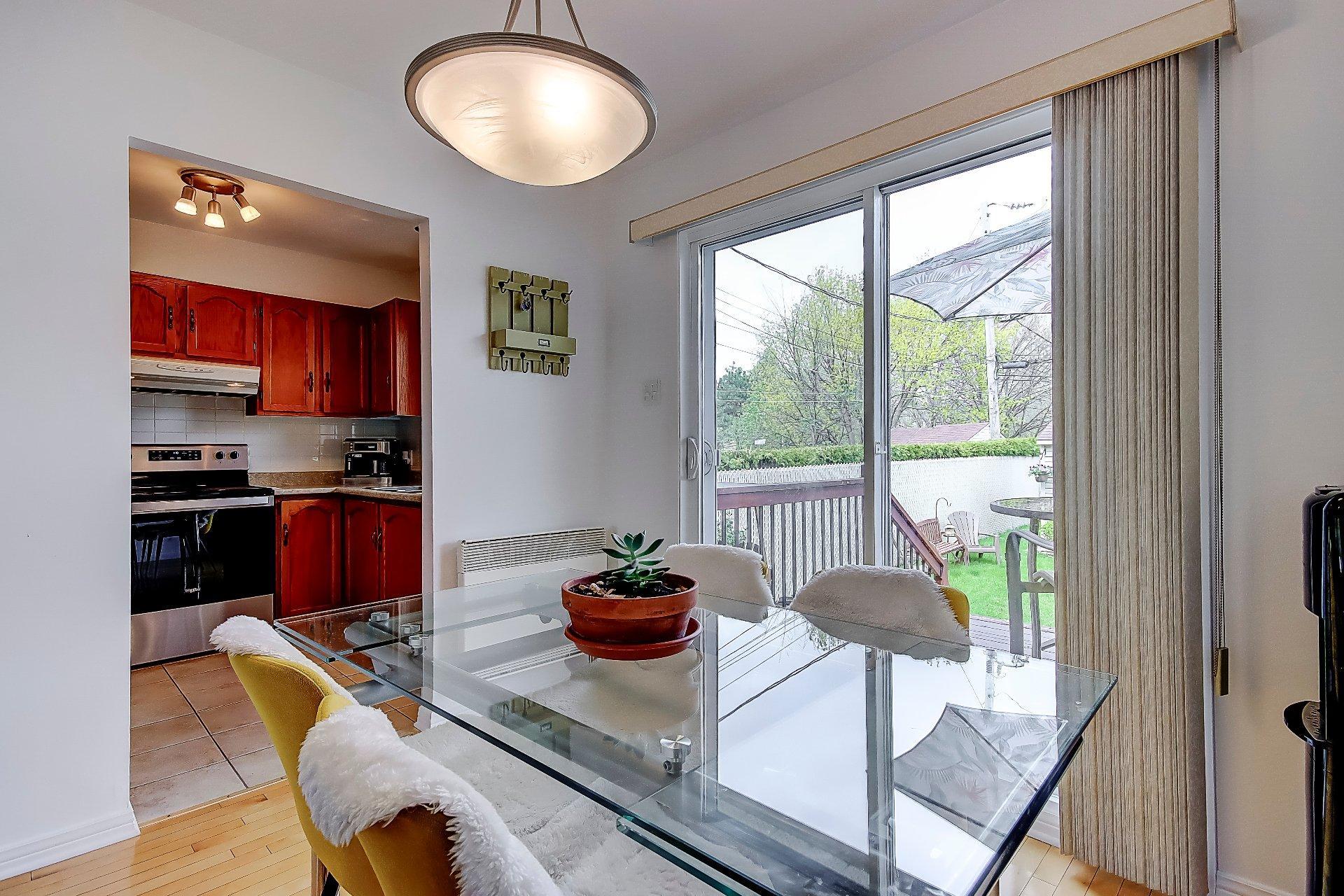 









117


Rue Lalemant

,
Longueuil (Le Vieux-Longueuil),




QC
J4G1V2

