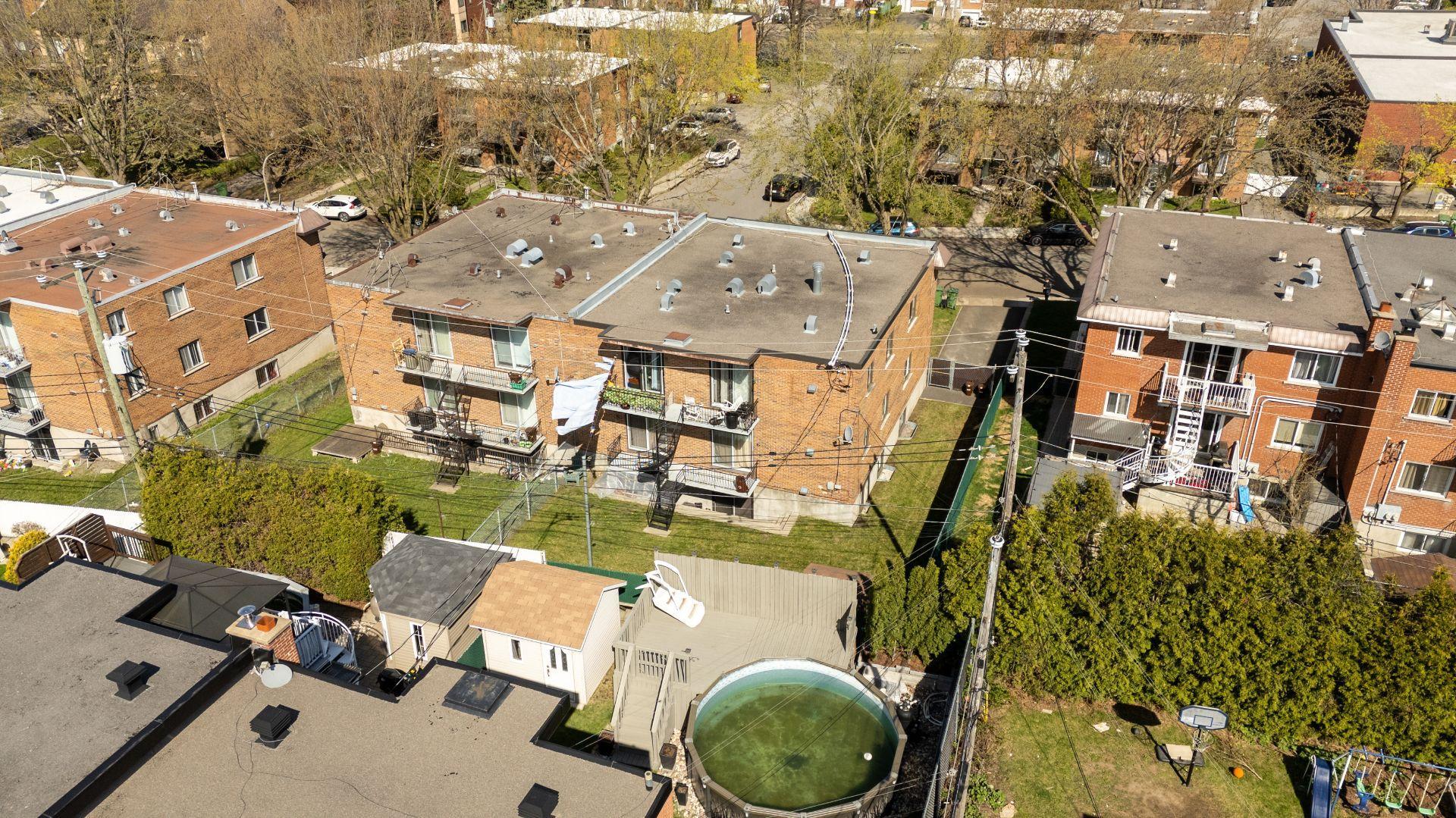 









7910


Av. René-Descartes

,
Montréal (Rivière-des-Prairies/Pointe-aux-Trembles),




QC
H1E3J1

