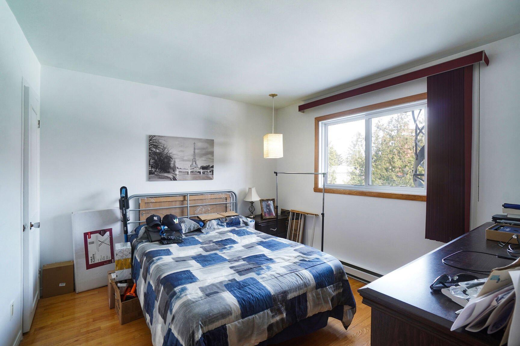 









2915

 - 2919


Rue Dugas

,
Longueuil (Le Vieux-Longueuil),




QC
J4L3L6

