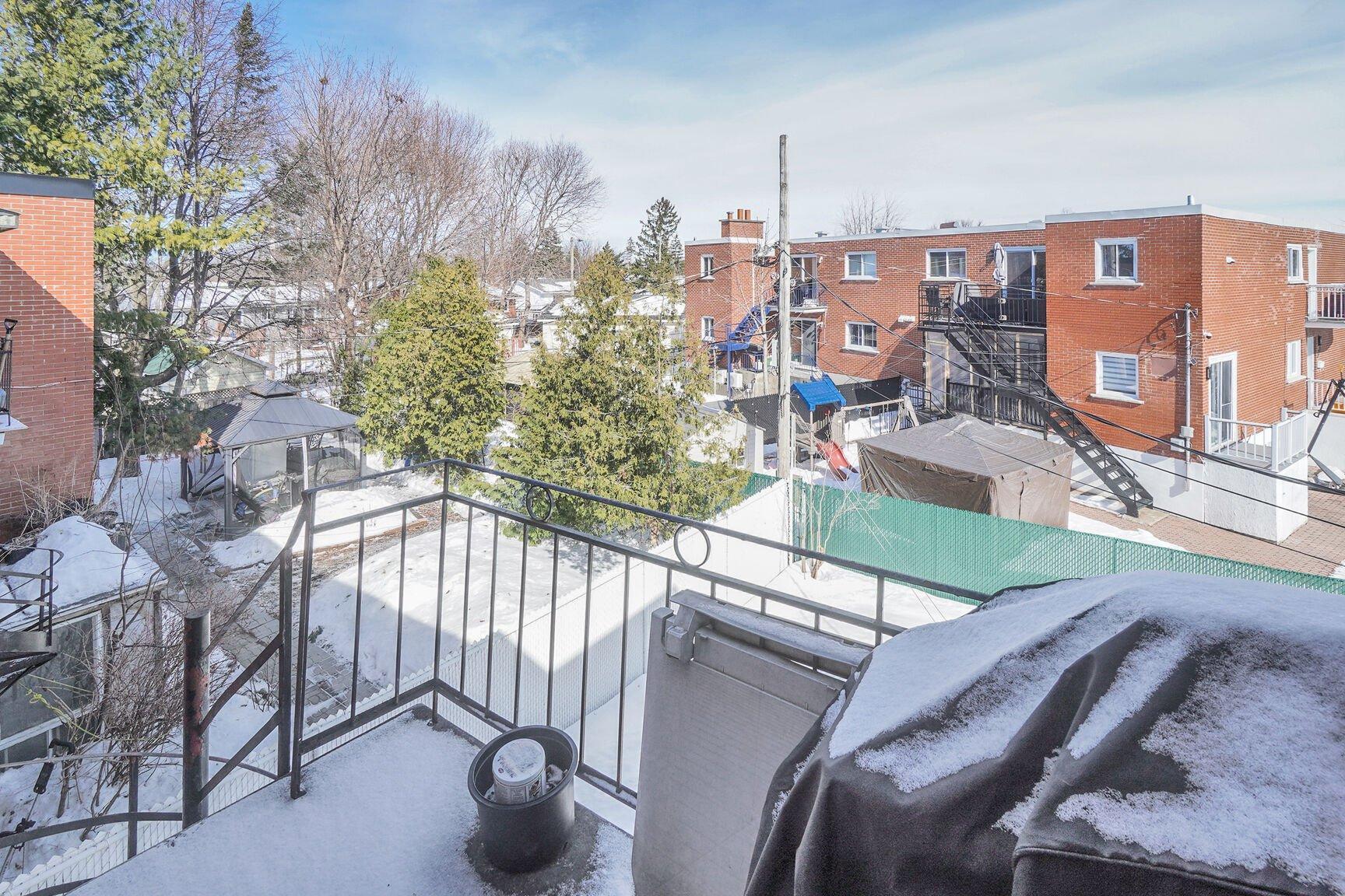 









2915

 - 2919


Rue Dugas

,
Longueuil (Le Vieux-Longueuil),




QC
J4L3L6

