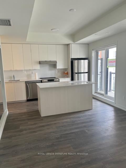 









135


Canon Jackson

Drive, 310,
Toronto,




ON
M6M 0C3

