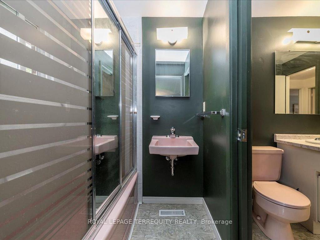 









88


Old Sheppard

Avenue,
Toronto,




ON
M2J 3L5

