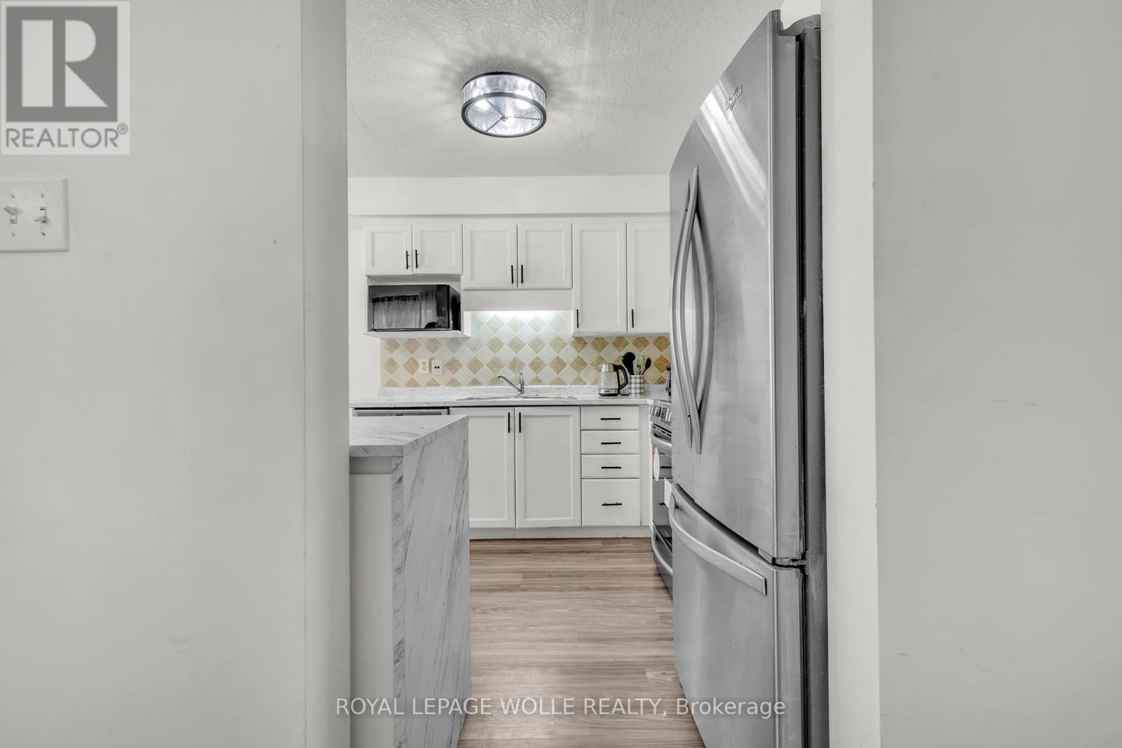 












18 DONNENWERTH DRIVE

,
Kitchener,




Ontario
N2E3X2

