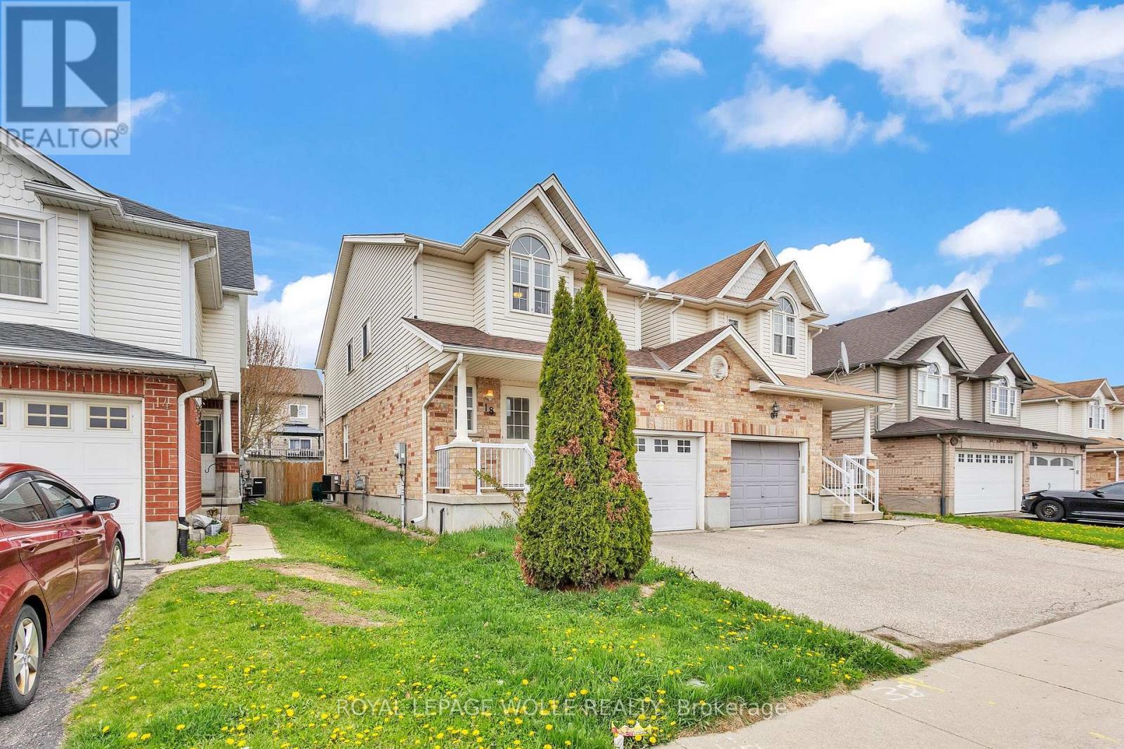 












18 DONNENWERTH DRIVE

,
Kitchener,




Ontario
N2E3X2

