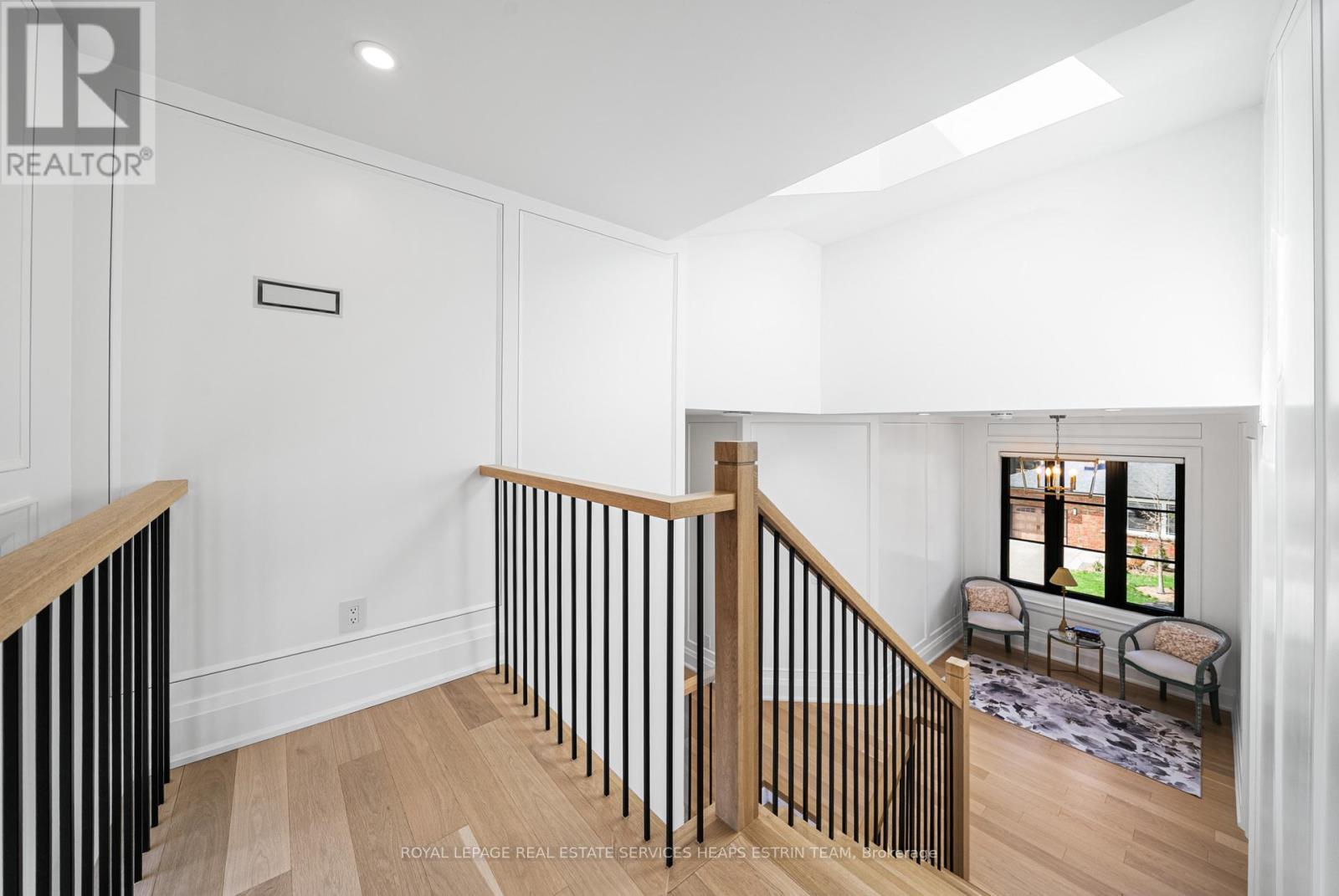 












5 TAYLOR DRIVE

,
Toronto,




Ontario
M4C3B4

