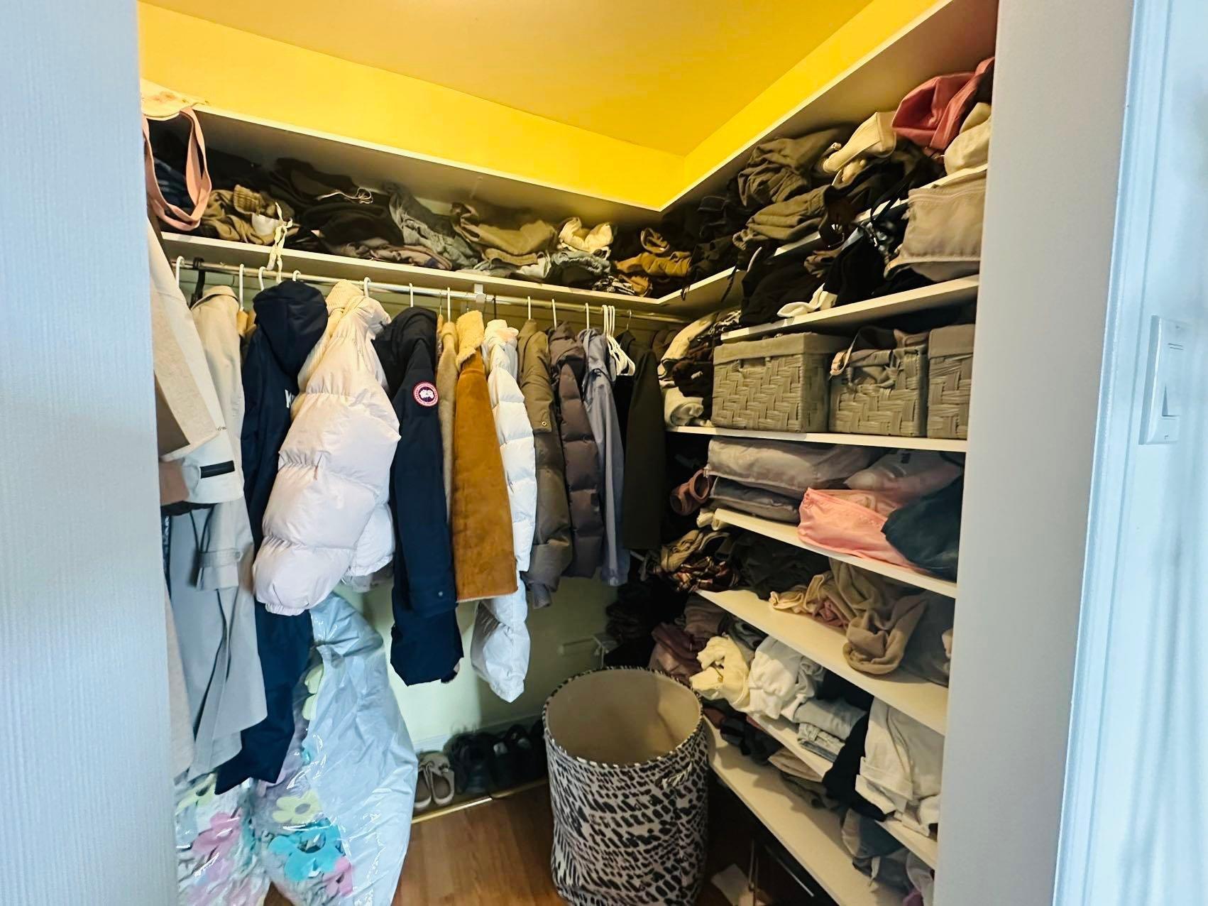 









9880


Crois. Rochelle

,
Brossard,




QC
J4X2W8

