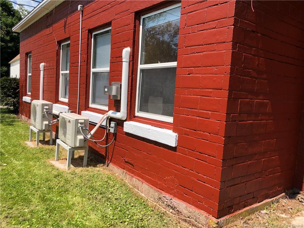 









42


Peter

ST,
Sussex,




NB
E4E 2J6

