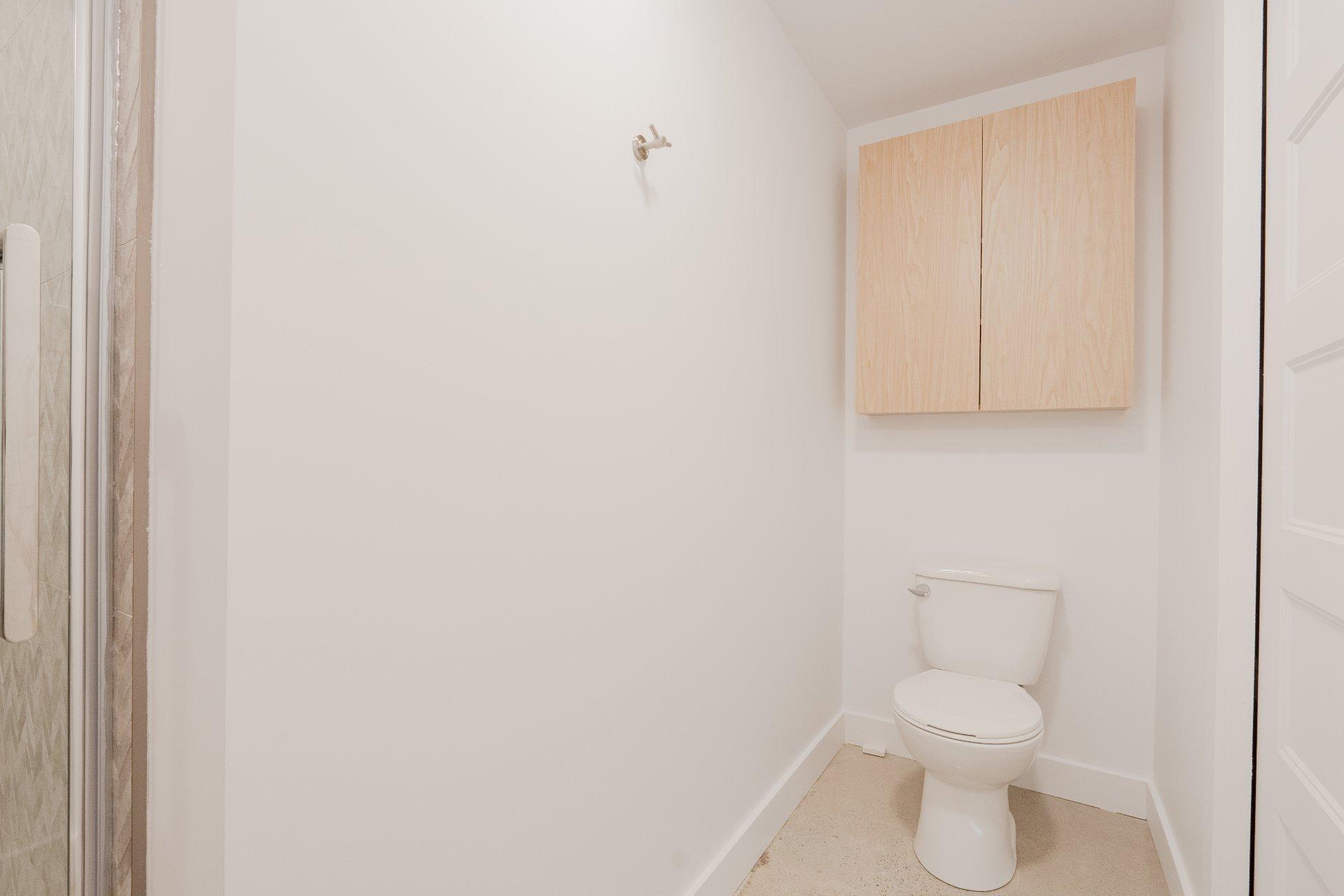









860


Rue du Général-De Montcalm

,
Sherbrooke (Les Nations),




QC
J1H1J3

