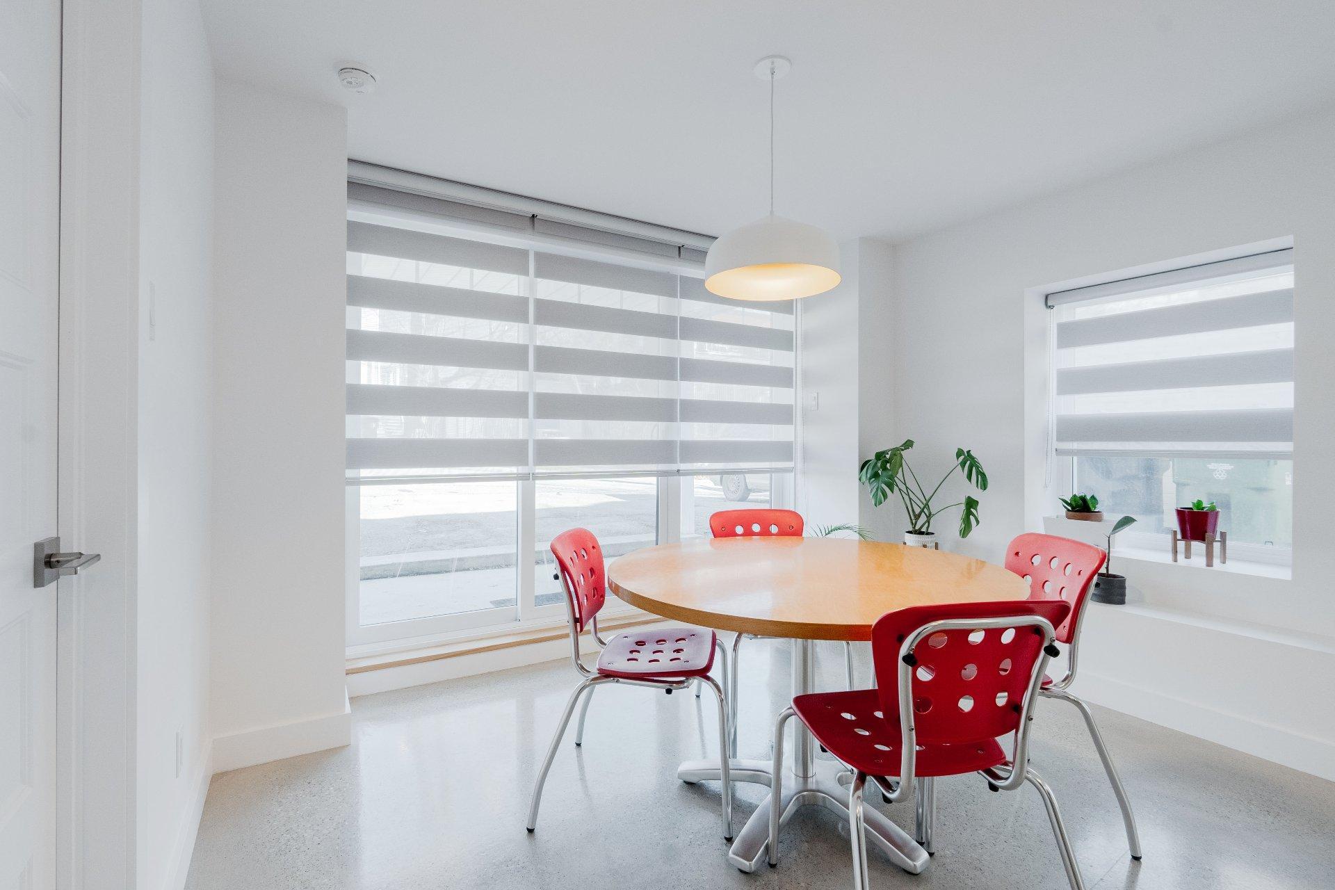 









860


Rue du Général-De Montcalm

,
Sherbrooke (Les Nations),




QC
J1H1J3

