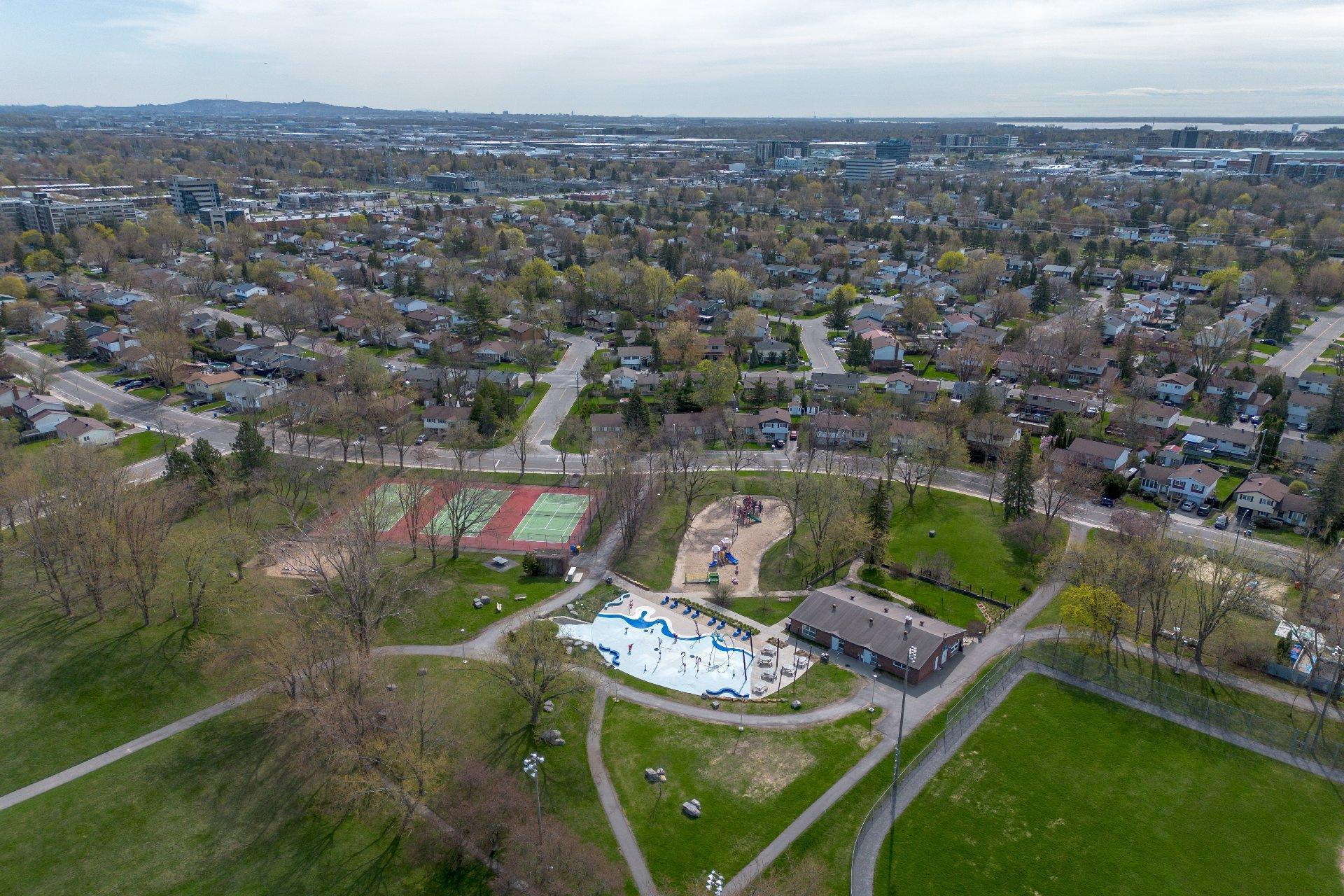 









135


Rue Chapleau

,
Dollard-des-Ormeaux,




QC
H9G1C1


