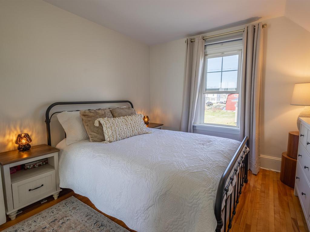 












178 Howatt Street

,
Borden-Carleton,




PE
C0B 1X0

