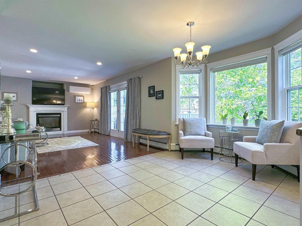 












55 Sheffield Crescent

,
Charlottetown,




PE
C1E 2G8


