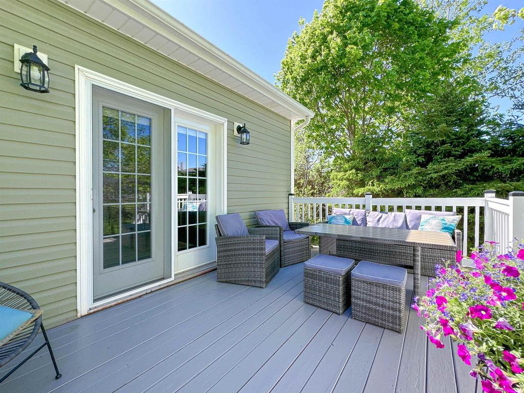












55 Sheffield Crescent

,
Charlottetown,




PE
C1E 2G8

