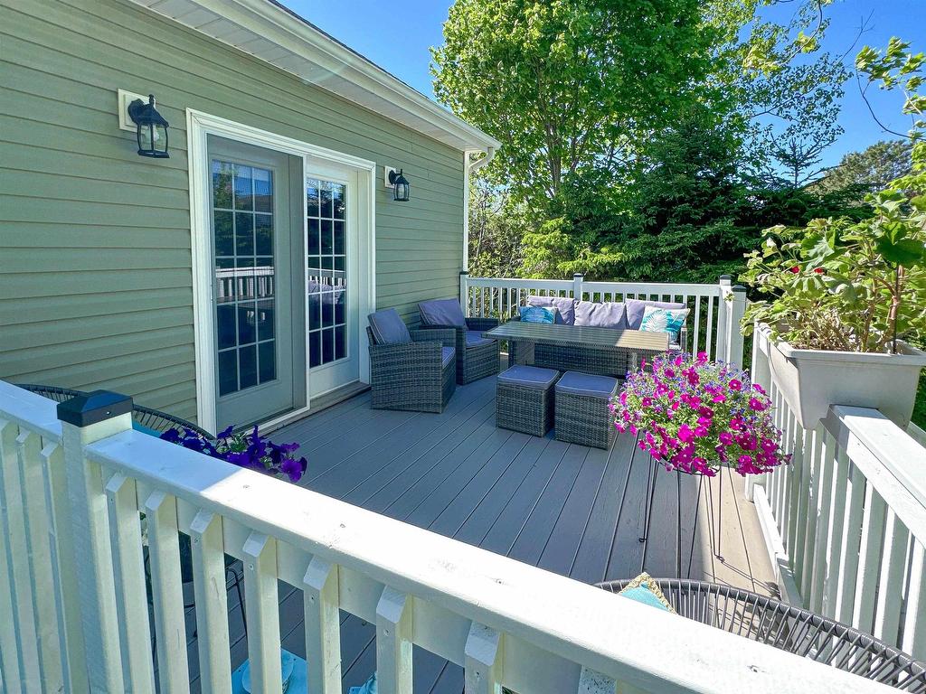 












55 Sheffield Crescent

,
Charlottetown,




PE
C1E 2G8

