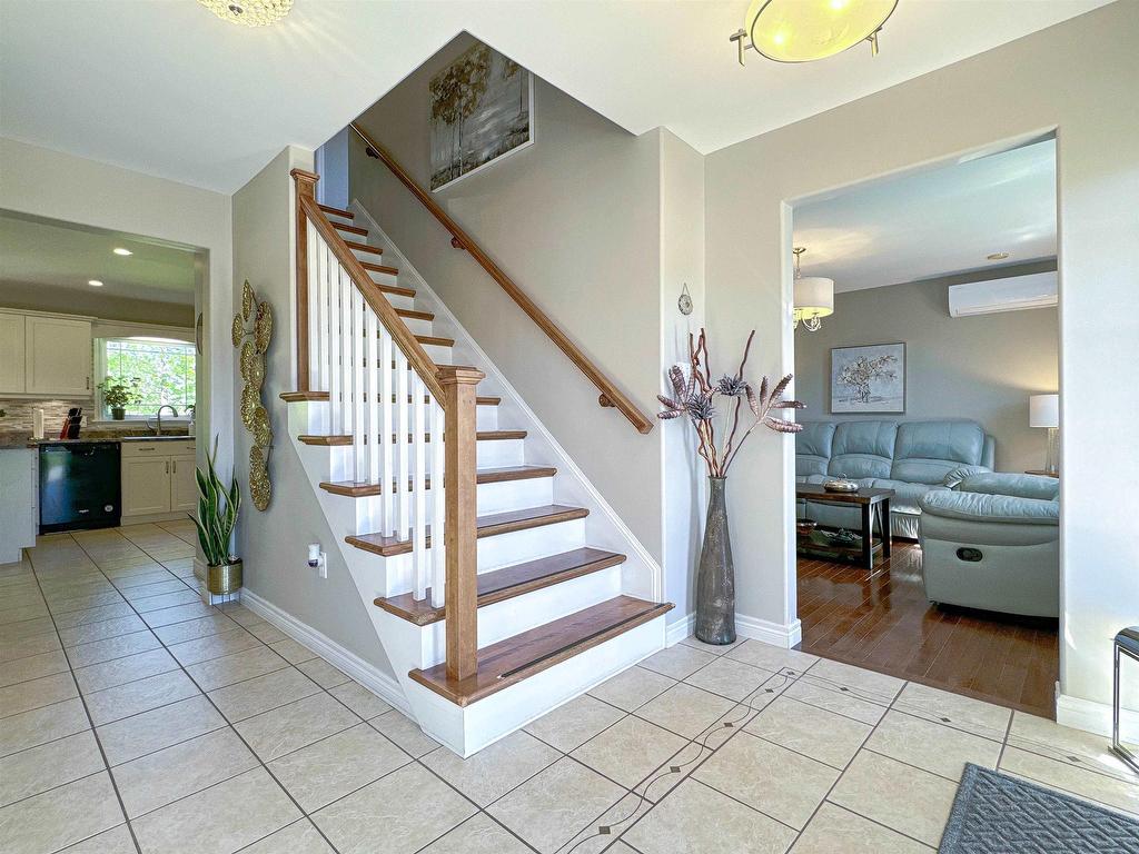 












55 Sheffield Crescent

,
Charlottetown,




PE
C1E 2G8

