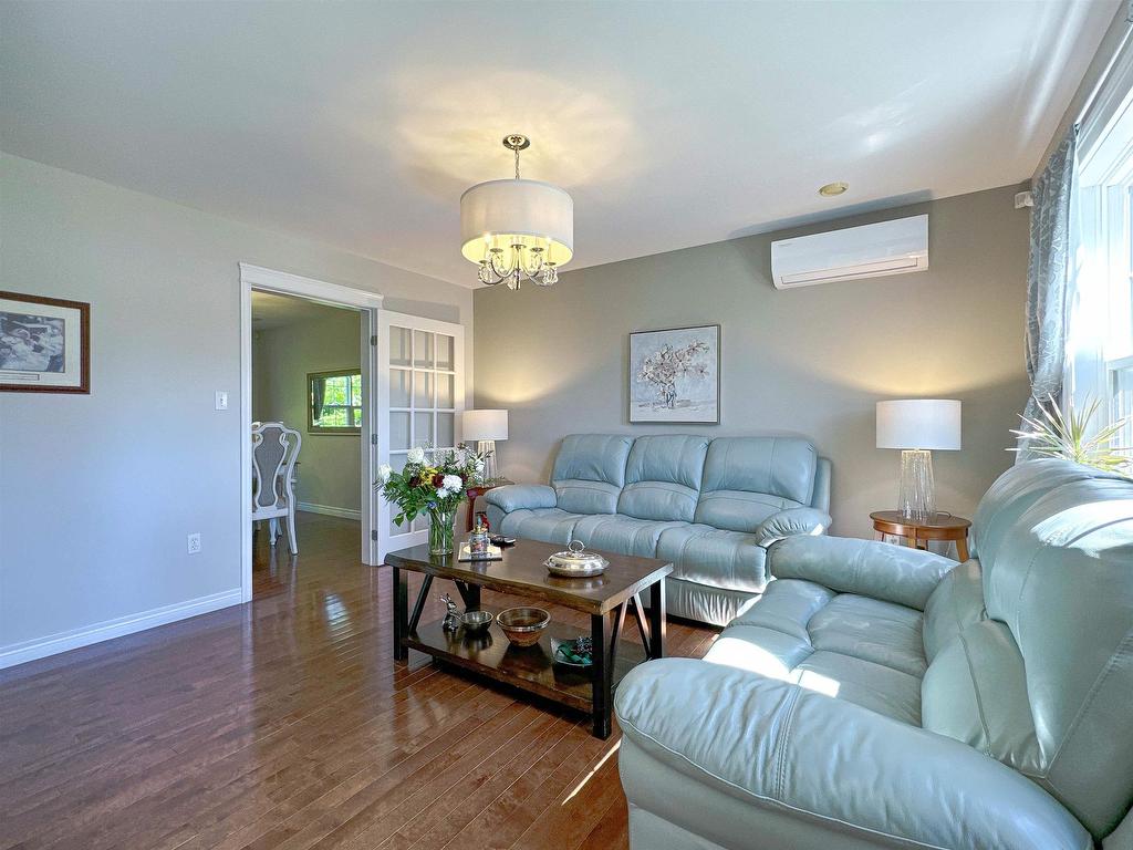 












55 Sheffield Crescent

,
Charlottetown,




PE
C1E 2G8

