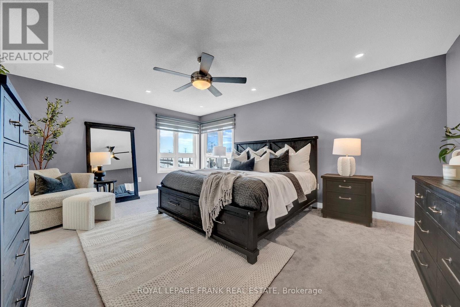 












48 CASPIAN SQUARE

,
Clarington (Bowmanville),




Ontario
L1C7G3

