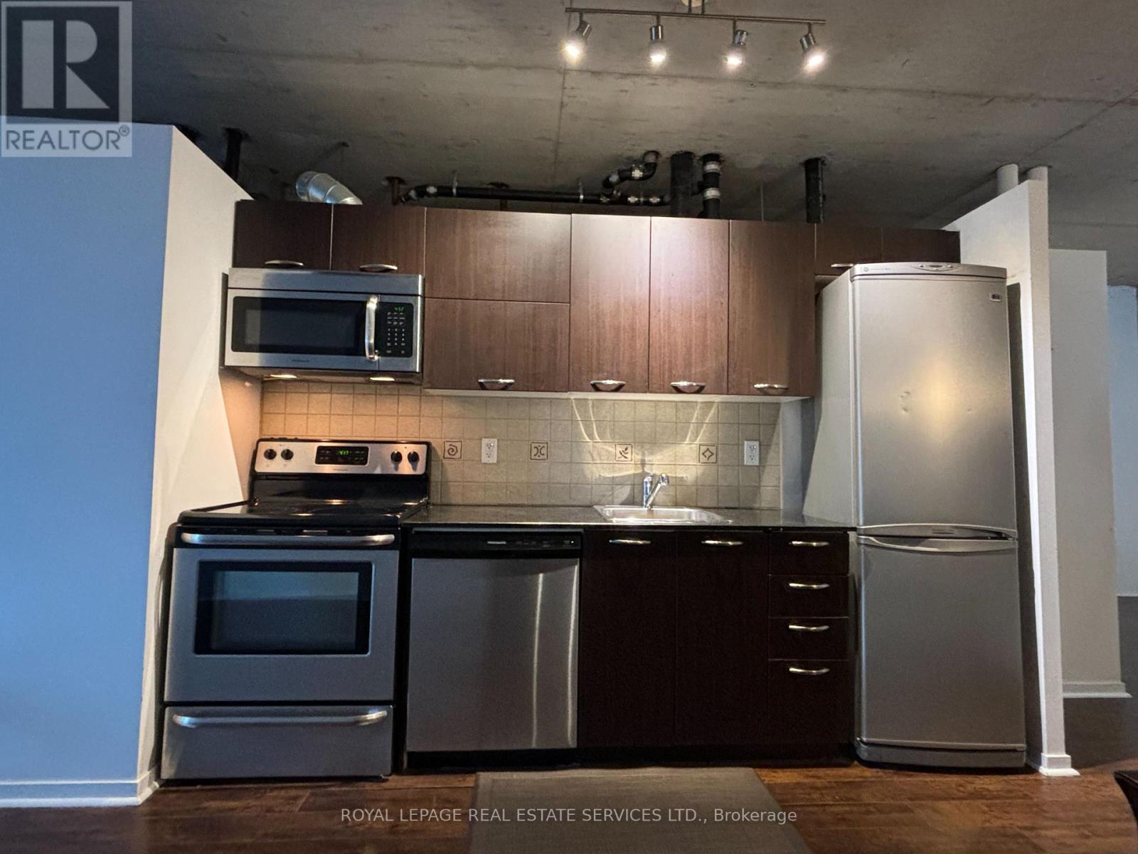 












429 - 150 SUDBURY STREET

,
Toronto,




Ontario
M6J3S8

