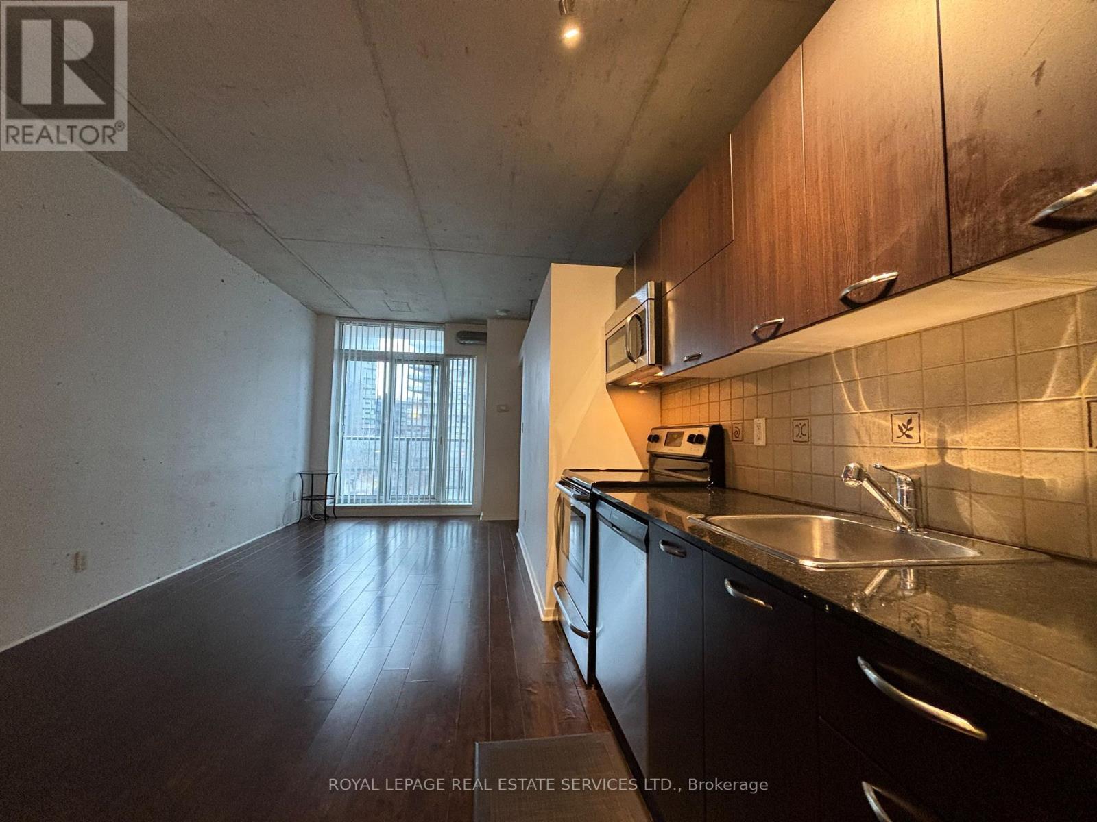 












429 - 150 SUDBURY STREET

,
Toronto,




Ontario
M6J3S8

