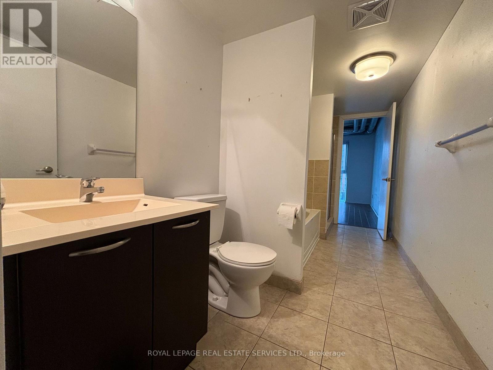 












429 - 150 SUDBURY STREET

,
Toronto,




Ontario
M6J3S8


