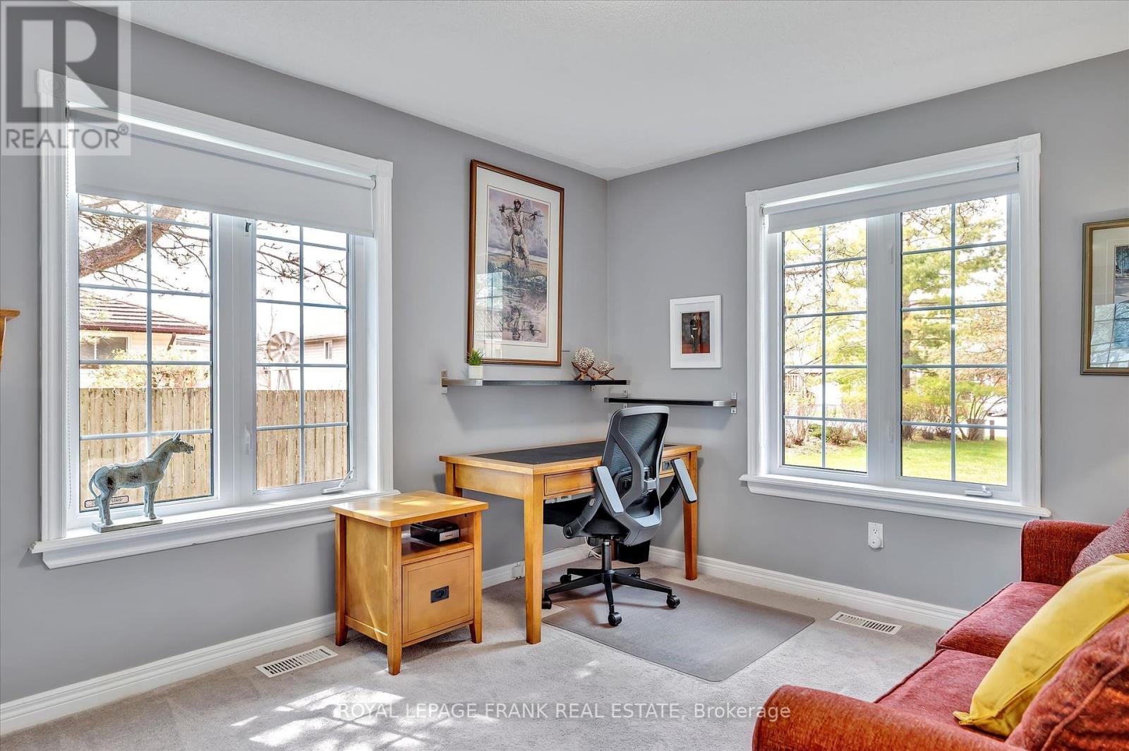 












31 - 300 FRANMOR DRIVE

,
Peterborough East (North),




Ontario
K9H7R2

