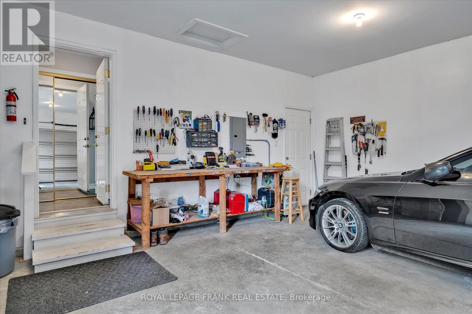 












31 - 300 FRANMOR DRIVE

,
Peterborough East (North),




Ontario
K9H7R2

