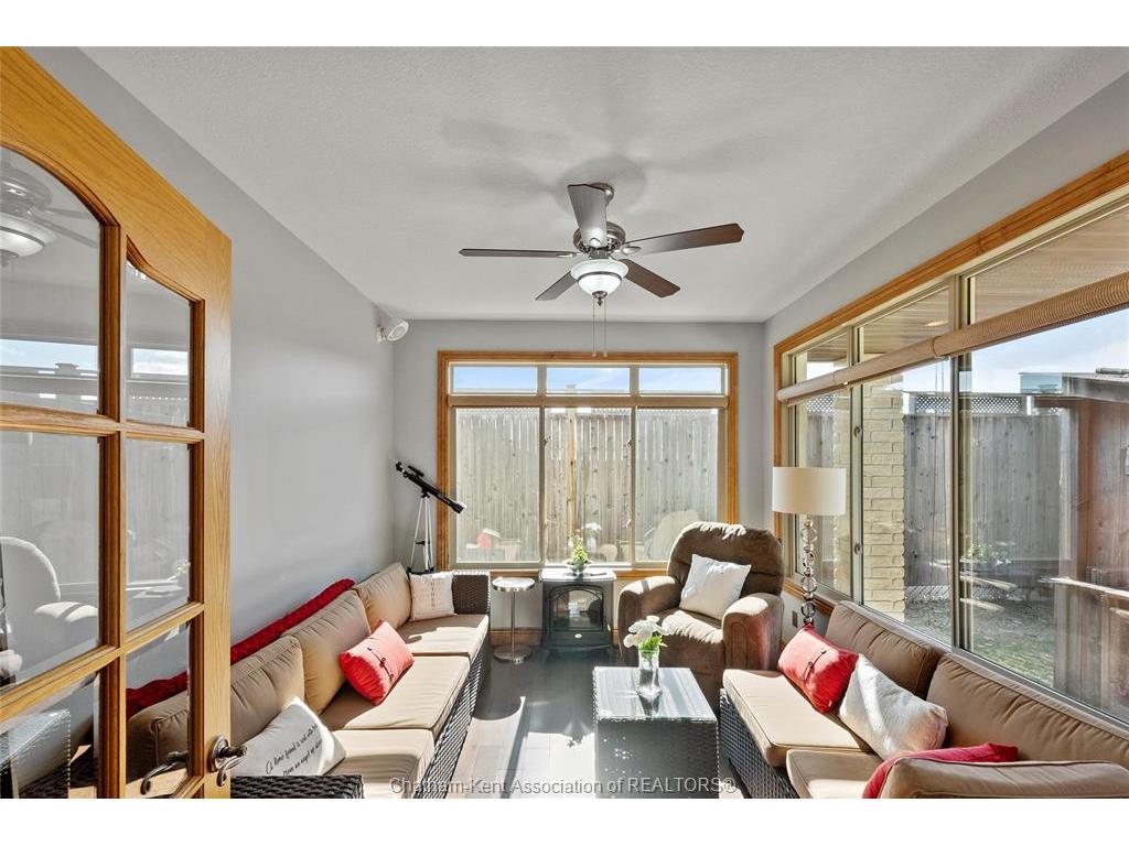 









22334


CHARING CROSS

Road,
Chatham,




ON
N7M 5H8

