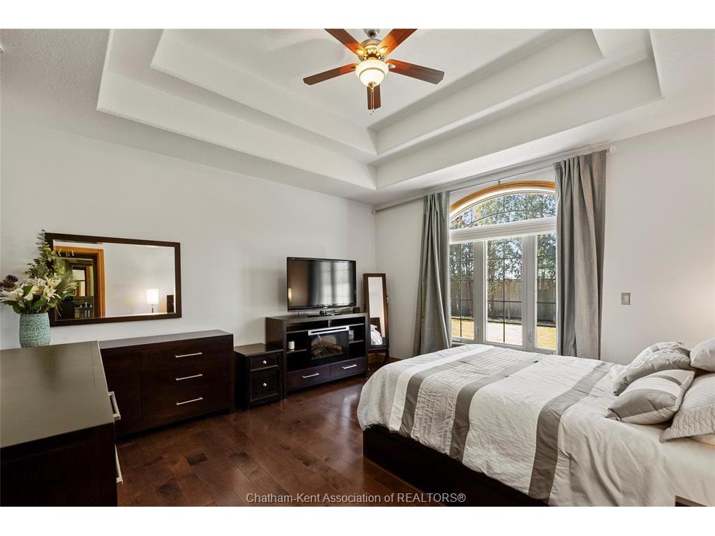 









22334


CHARING CROSS

Road,
Chatham,




ON
N7M 5H8

