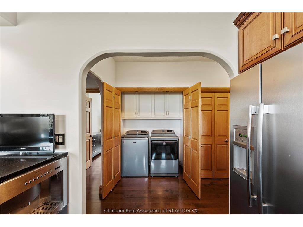 









22334


CHARING CROSS

Road,
Chatham,




ON
N7M 5H8

