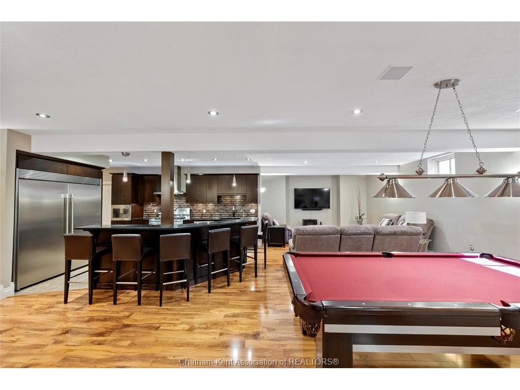









22334


CHARING CROSS

Road,
Chatham,




ON
N7M 5H8

