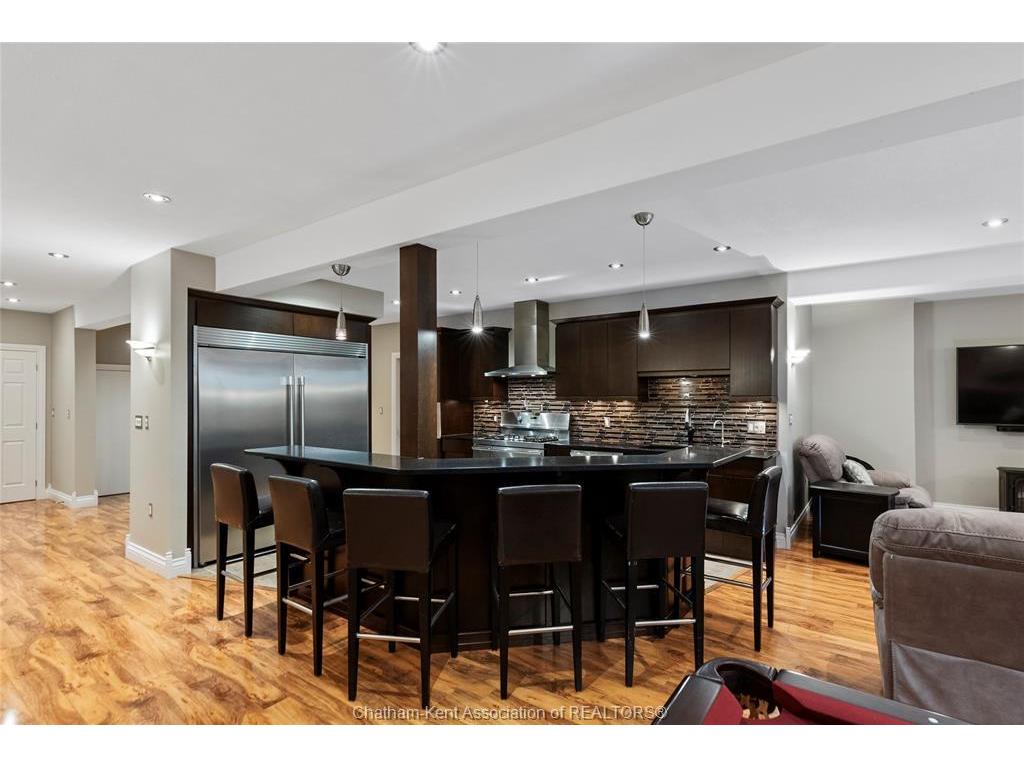 









22334


CHARING CROSS

Road,
Chatham,




ON
N7M 5H8

