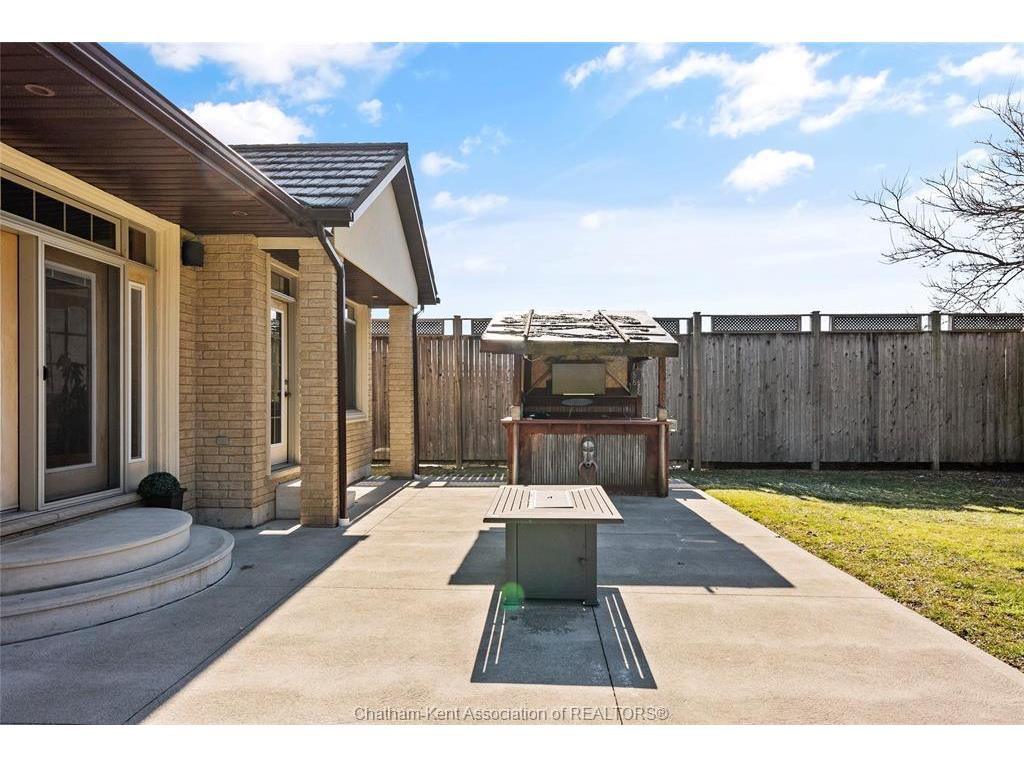 









22334


CHARING CROSS

Road,
Chatham,




ON
N7M 5H8

