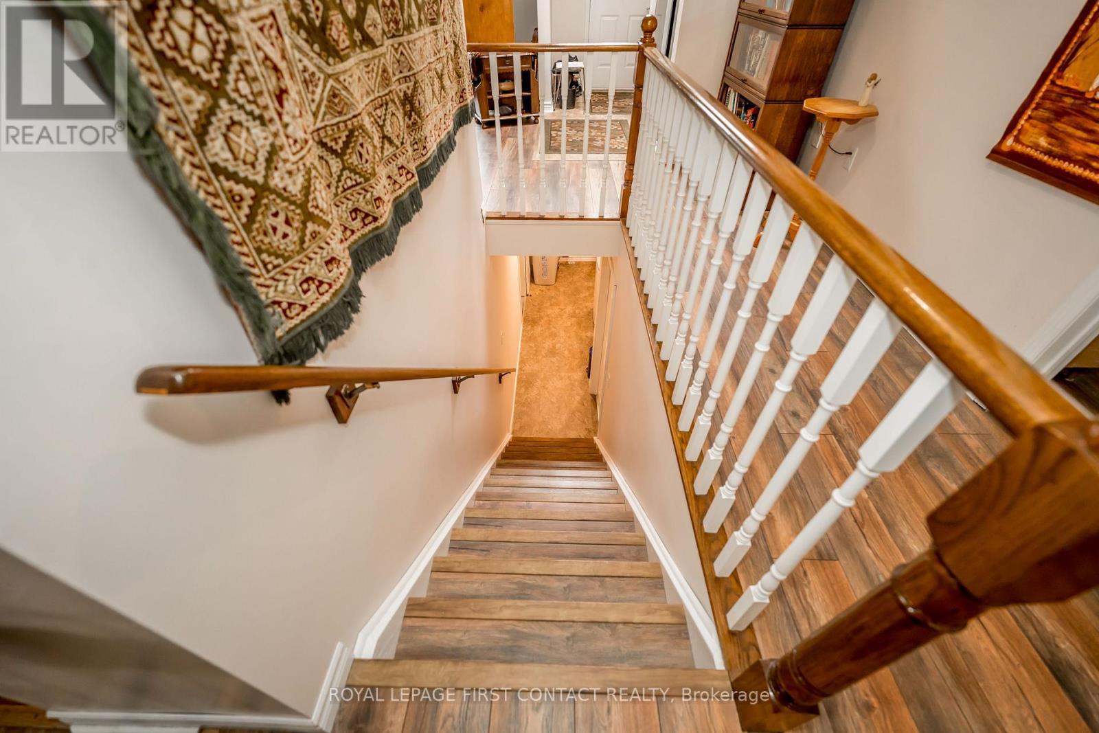 












91 IRWIN DRIVE

,
Barrie,




Ontario
L4N7A9


