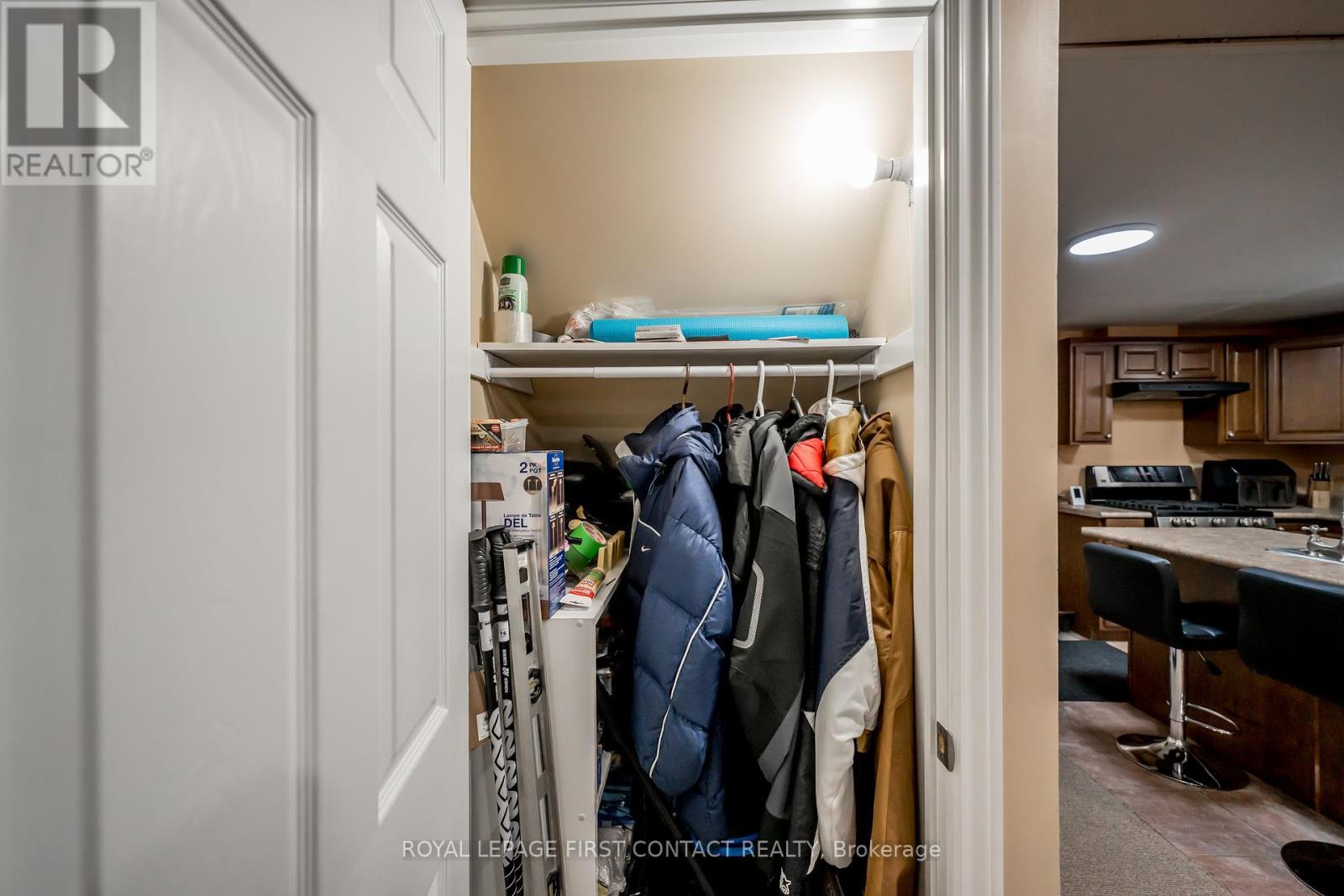 












91 IRWIN DRIVE

,
Barrie,




Ontario
L4N7A9

