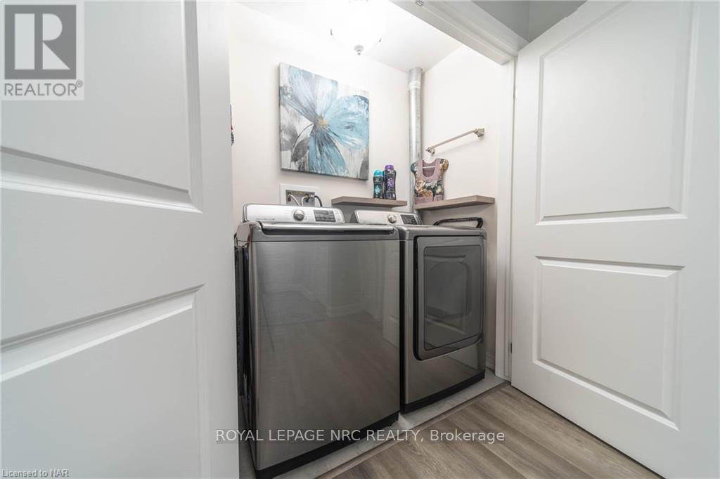 












102 - 4644 PETTIT AVENUE

,
Niagara Falls (Morrison),




Ontario
L2E6L4

