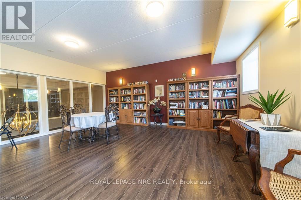 












102 - 4644 PETTIT AVENUE

,
Niagara Falls (Morrison),




Ontario
L2E6L4

