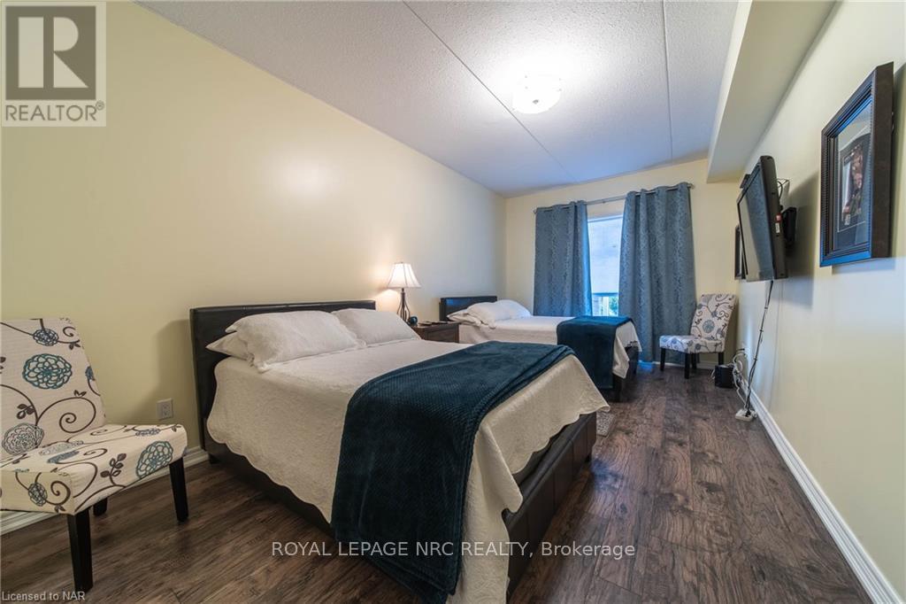 












102 - 4644 PETTIT AVENUE

,
Niagara Falls (Morrison),




Ontario
L2E6L4

