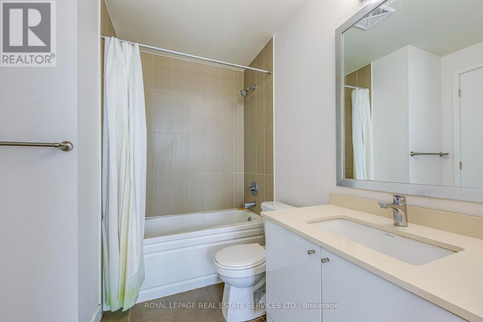












910 - 3975 GRAND PARK DRIVE

,
Mississauga,




Ontario
L5B4M6

