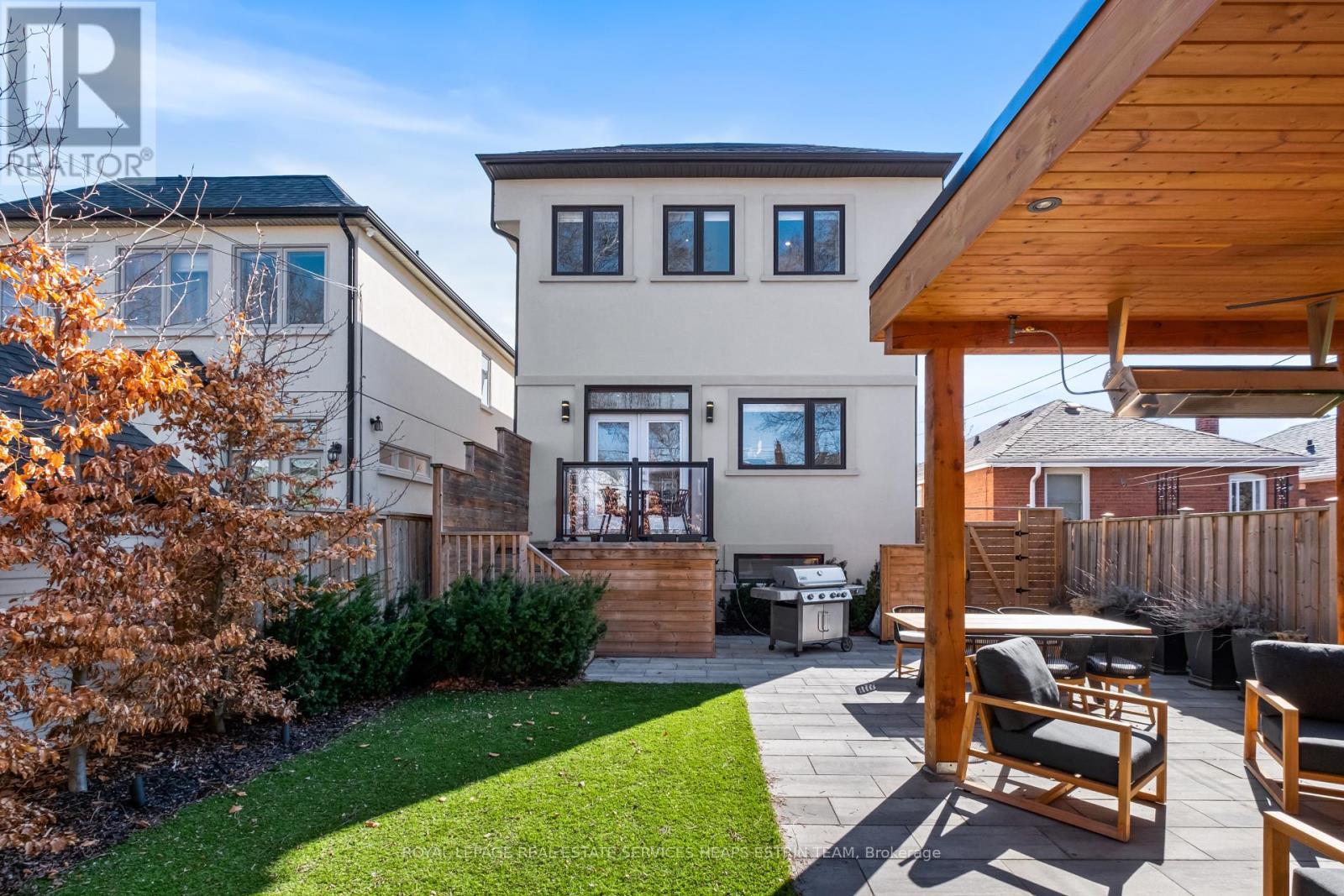 












56 ST HUBERT AVENUE

,
Toronto,




Ontario
M4J3Z3

