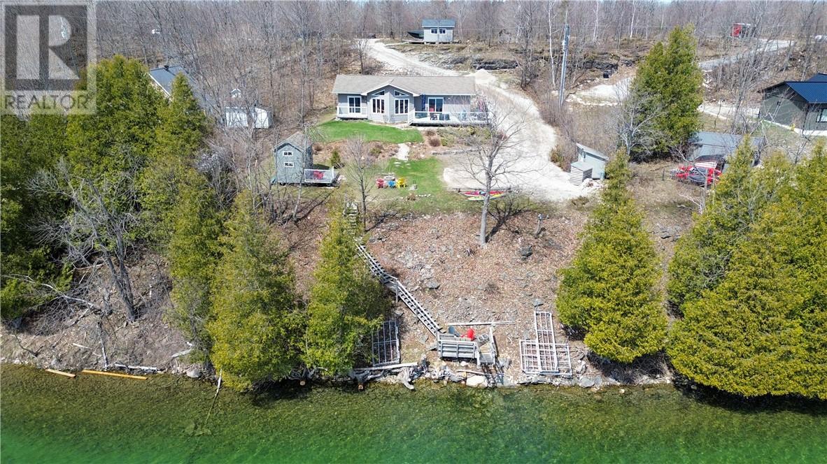 












134 Zullich Drive

,
Kagawong, Manitoulin Island,




Ontario
P0P1J0

