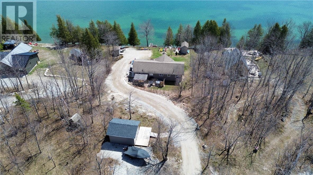 












134 Zullich Drive

,
Kagawong, Manitoulin Island,




Ontario
P0P1J0

