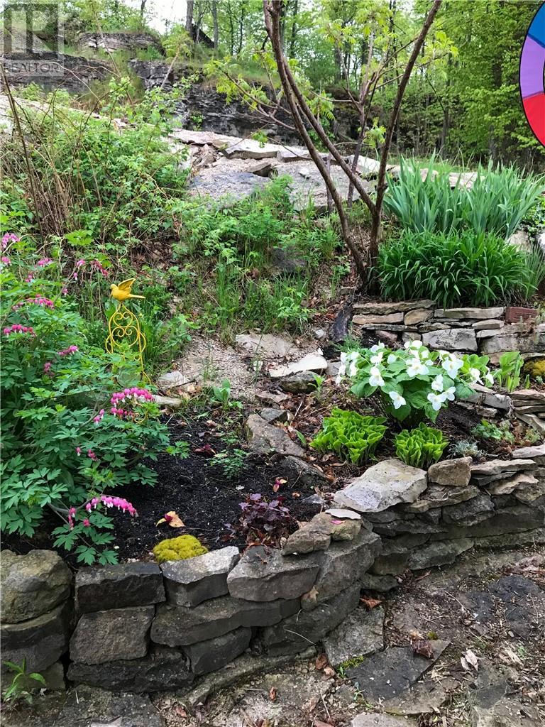 












134 Zullich Drive

,
Kagawong, Manitoulin Island,




Ontario
P0P1J0


